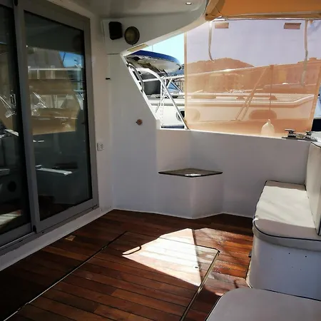 Apartment Flottant